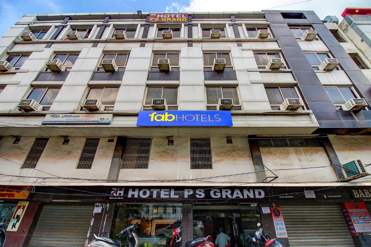 แคปิตัล โอ 9941 โฮเต็ล Ps แกรนด์ Hotel ลัคเนา ภายนอก รูปภาพ