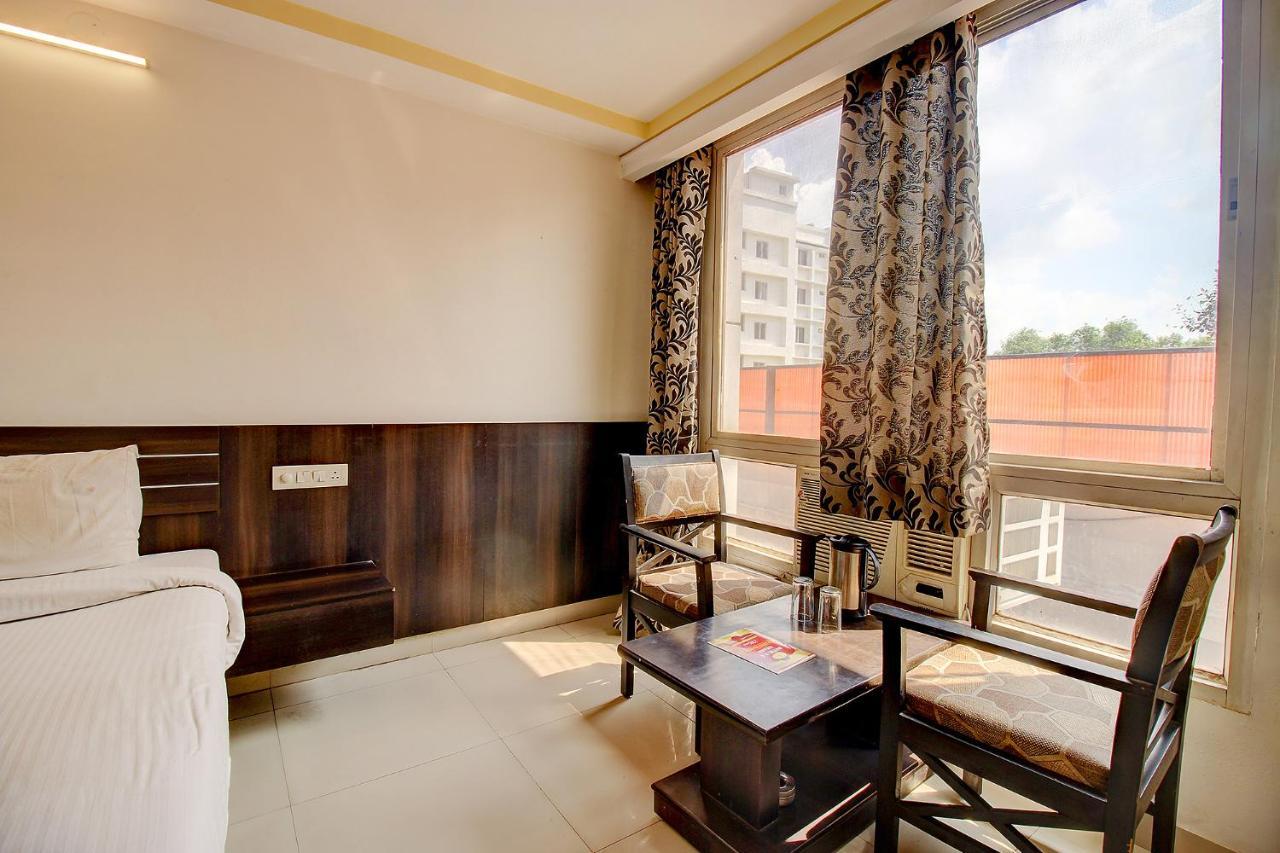 แคปิตัล โอ 9941 โฮเต็ล Ps แกรนด์ Hotel ลัคเนา ภายนอก รูปภาพ